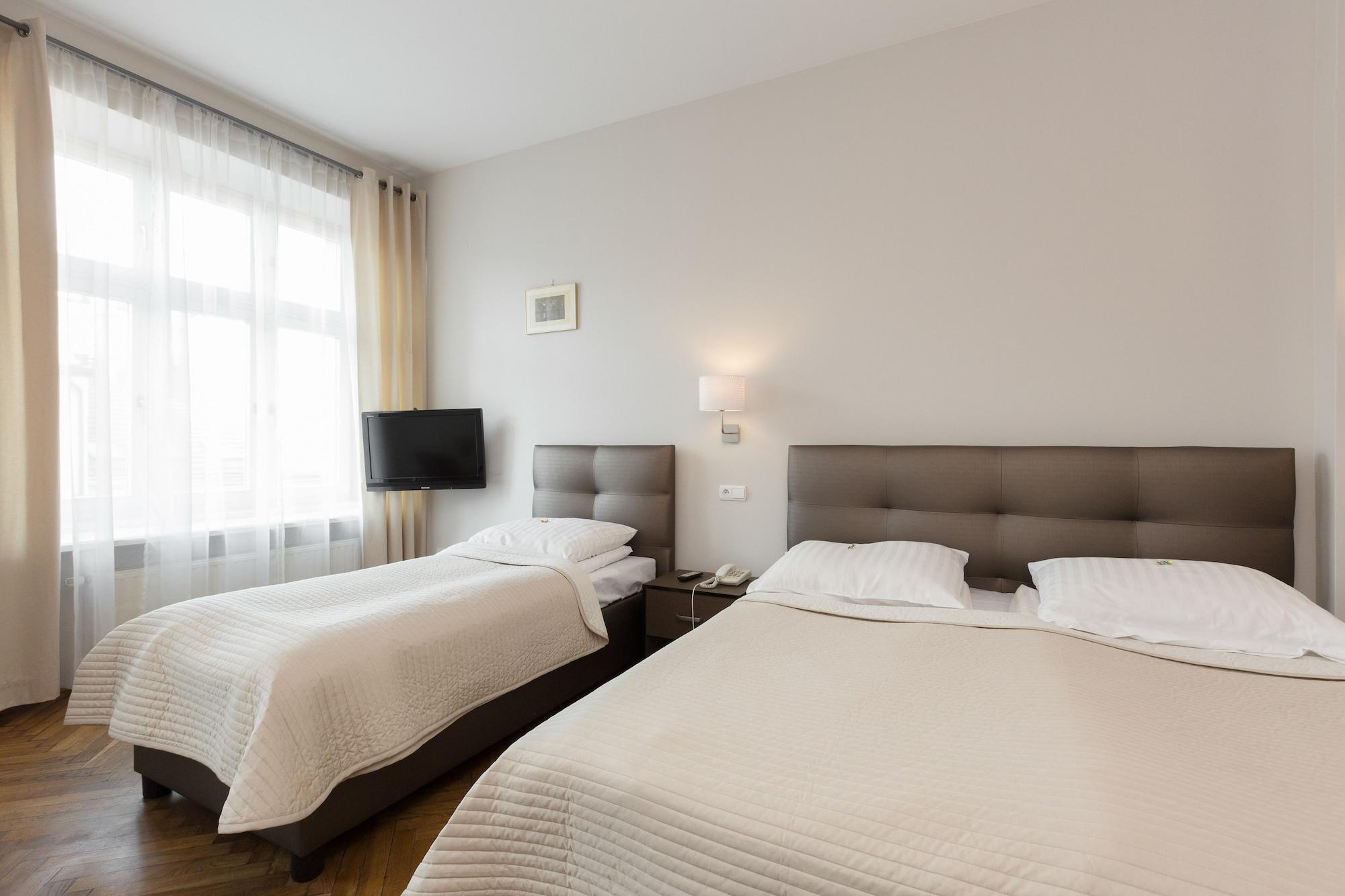 Hotel Floryan Old Town Krakkó Kültér fotó